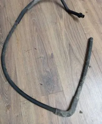 Volkswagen Transporter - Caravelle T4 Engine coolant pipe/hose