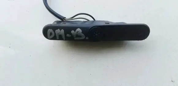 Opel Omega B1 Air conditioning (A/C) switch 90460446