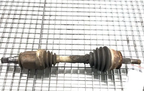 Nissan Pathfinder R51 Front driveshaft