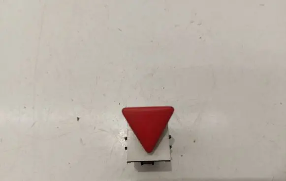 Volkswagen PASSAT B6 Hazard light switch 3C0953509A