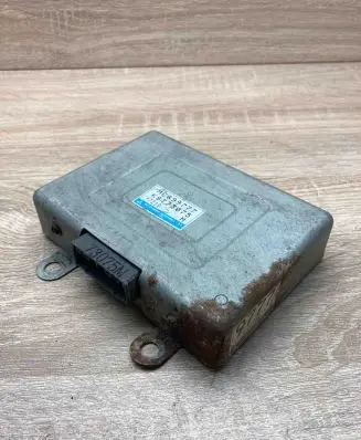 Mitsubishi Pajero Engine control unit/module ECU MC899777 K8T73075 7218