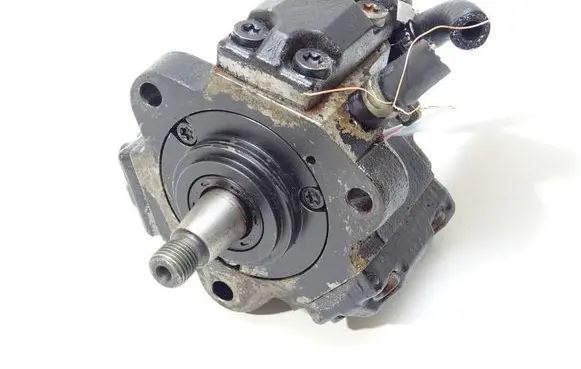 Fuel injection high pressure pump