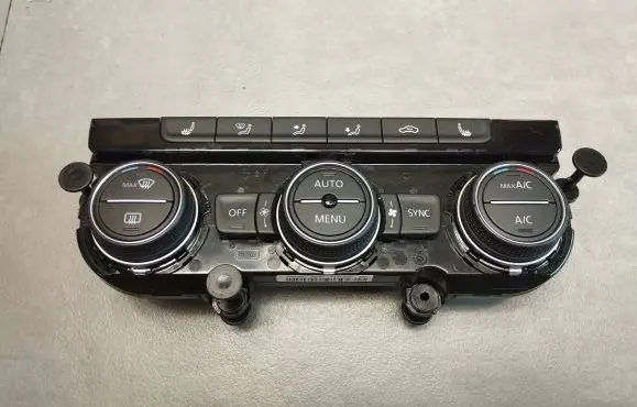 Volkswagen Golf VII Climate control unit 5G0907044BL 5HB01267008