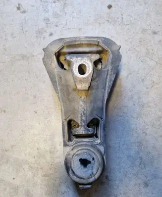 Ford Explorer V Gearbox mount FB536P082A
