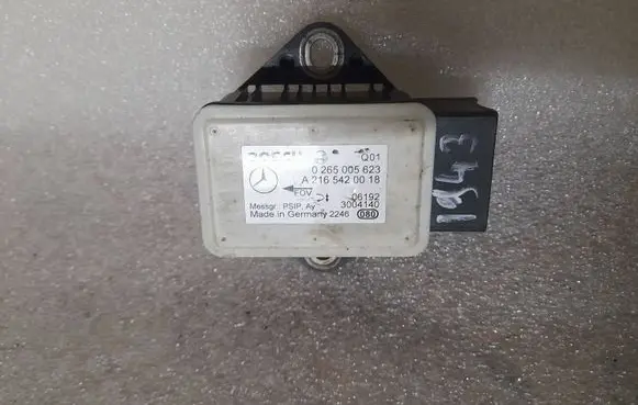 Mercedes-Benz E W211 ESP acceleration yaw rate sensor A2165420018 2165420018