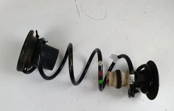 Opel Combo E Front coil spring