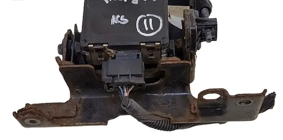 Nissan Qashqai Distronic sensor radar 284384EA5B