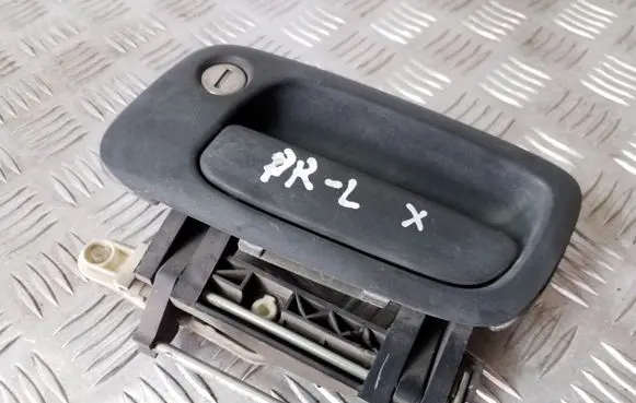 Opel Zafira A Front door exterior handle