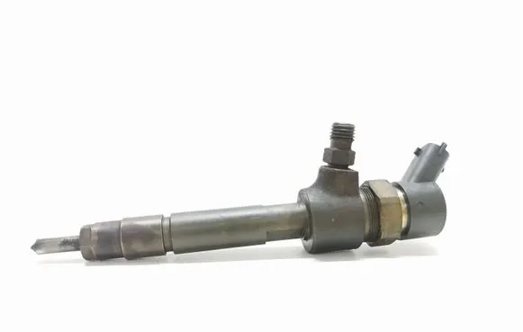 Alfa Romeo 147 Fuel injector 0445110119