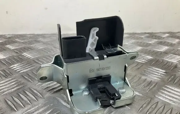 Seat Alhambra (Mk2) Loading door lock 1846718624