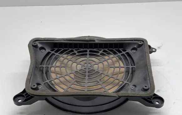 Audi A6 S6 C7 4G Subwoofer speaker 4G5035412