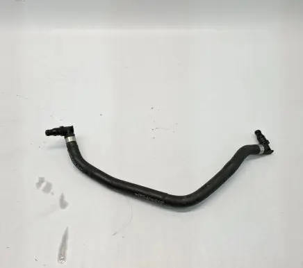 Mercedes-Benz SLK R172 Engine coolant pipe/hose A1725011025
