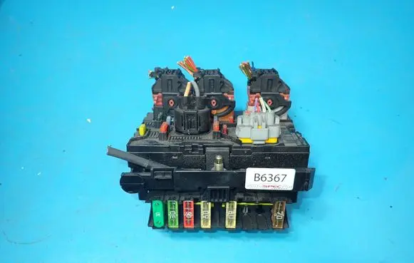 Peugeot 207 BSM Control unit 9661708280