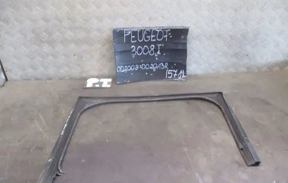 Peugeot 3008 I Rubber seal loading door 9682925980