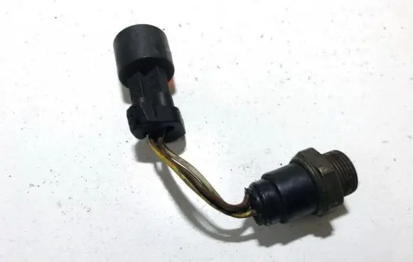 Coolant temperature sensor