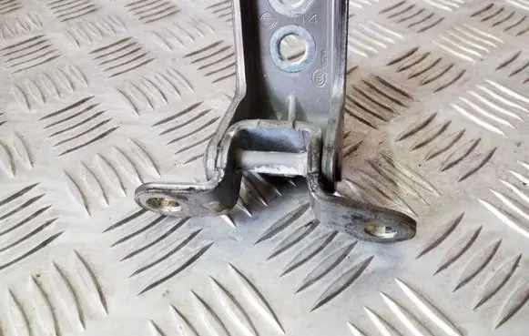 Infiniti EX Front door upper hinge