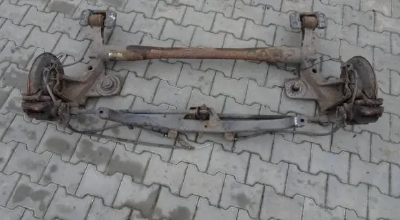 Opel Zafira C Rear axle beam 