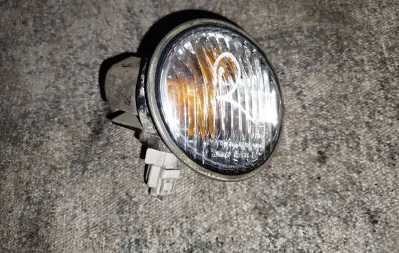 Toyota Corolla E110 Front indicator light 12438