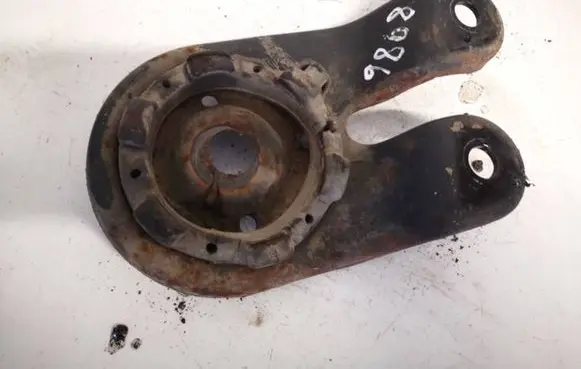 Dodge Journey Engine mounting bracket