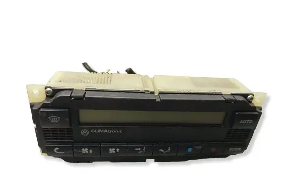 Volkswagen PASSAT B5 Climate control unit 5HB00761702 3B1907044A