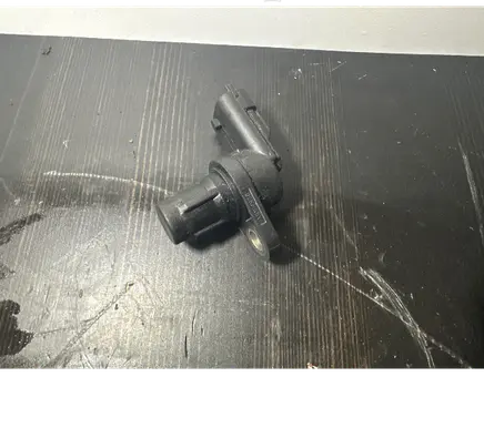 Volvo V70 Camshaft position sensor 0232103063 8658726 232103063