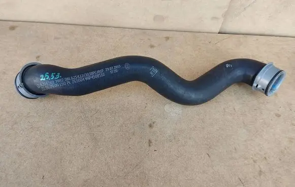 Mercedes-Benz C W205 Engine coolant pipe/hose A2045013982 VHP4508510 ZGS004