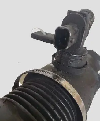 Opel Insignia A Air intake hose/pipe 55568910 E10942A01
