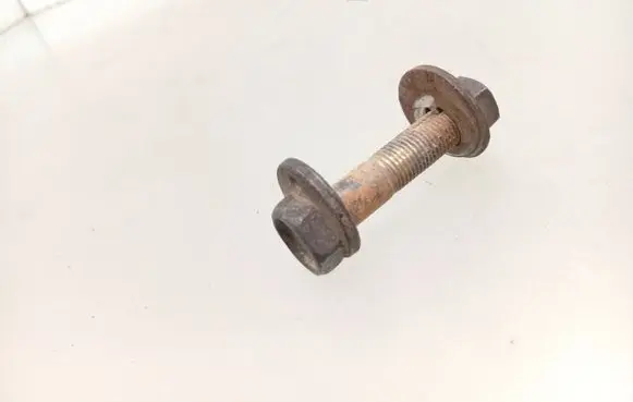Toyota GT 86 Rear suspension camber bolt