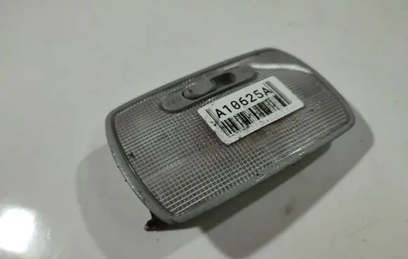 Honda FR-V Rear seat light