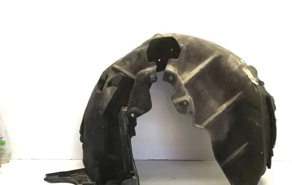 Audi Q7 4M Rear arch fender liner splash guards 4M0810171