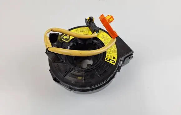 Toyota Avensis T250 Airbag slip ring squib (SRS ring) 8430658011