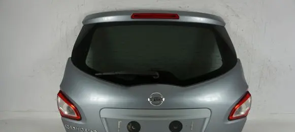 Nissan Qashqai+2 Tailgate/trunk/boot lid