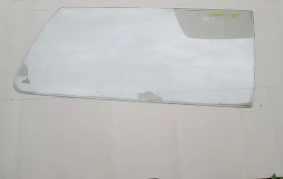 Volkswagen Polo II 86C 2F Rear side window