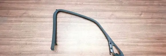 Ford Galaxy Front door window/glass frame R7WM5