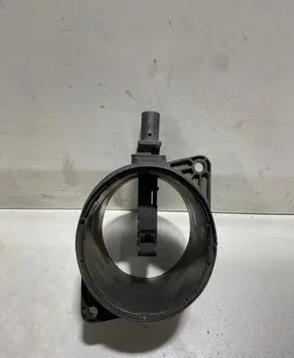 BMW 5 E60 E61 Mass air flow meter f00c2g7041