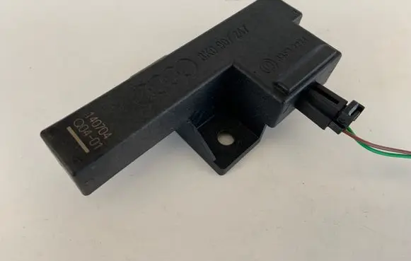 Audi A6 S6 C7 4G Keyless (KESSY) go control unit/module 8K0907247