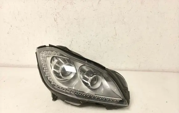 Mercedes-Benz CLS C218 X218 Headlight/headlamp A2188201859