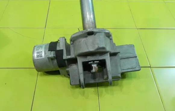 Opel Corsa E Steering wheel axle set 26145699 17AB165