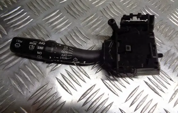Toyota Avensis T250 Wiper switch 173654LH