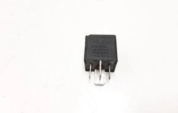 Skoda Octavia Mk2 (1Z) Other relay 7M0951253A