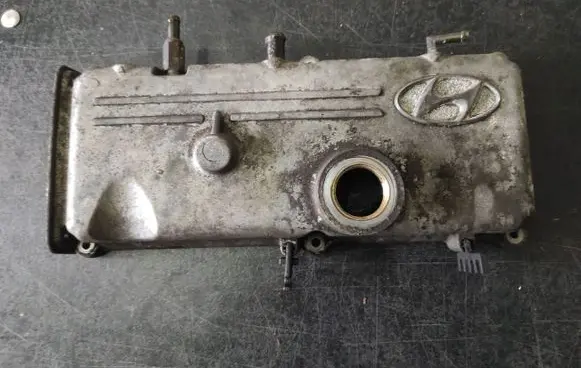 Hyundai Getz Rocker cam cover 
