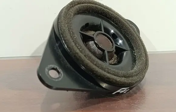 Subaru Forester SK Panel speaker 