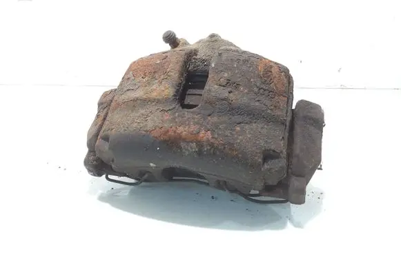 Volkswagen PASSAT B7 Front brake caliper