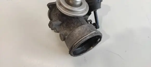 Volkswagen Transporter - Caravelle T5 EGR valve 070128070E 284501056
