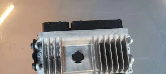 Lexus RX 450H Engine control unit/module 89661-4D380