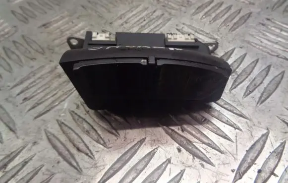 Volkswagen Sharan Steering wheel buttons/switches 