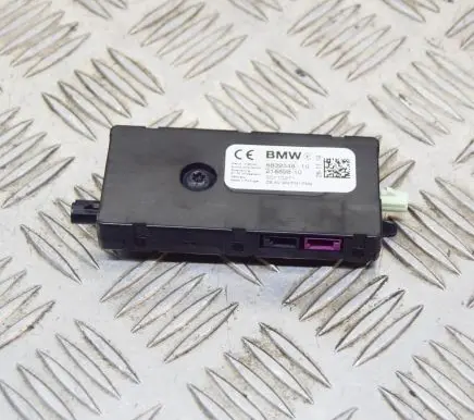 BMW X5 G05 Aerial antenna amplifier 6839348