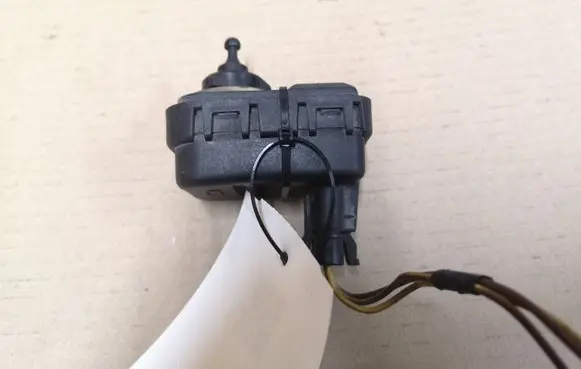 Citroen C5 Headlight level adjustment motor 