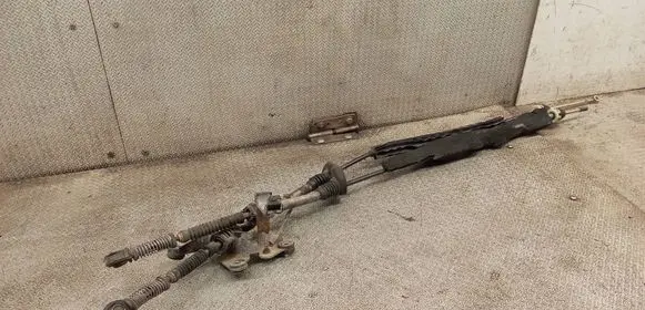 Audi A2 Gear shift cable linkage 8Z0711874S