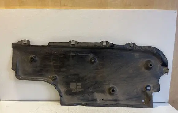 Mercedes-Benz GLB X247 Fuel tank bottom protection A1776900303